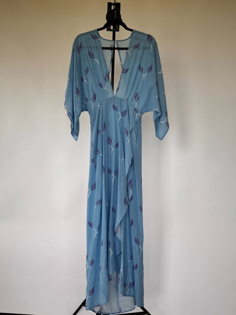 Jaline 100% Sill Light Blue Floral Print V-Neck Dress